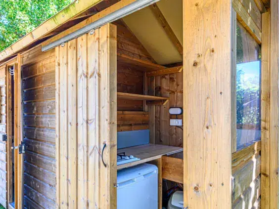 Camping les iÌ‚les eÌquipement emplacement location